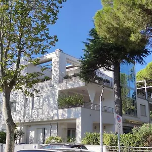 https://casa-mazzarini.emilia-romagnahotels.net